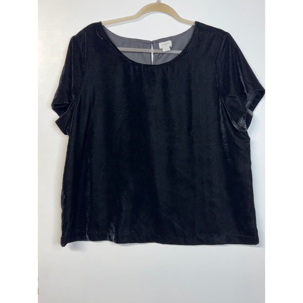 Women's J. Crew Black Velvet Short Sleeve Double Lined Top-Preppy